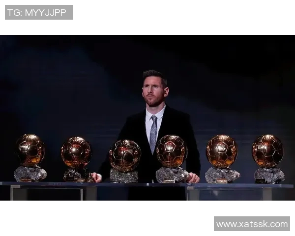 以足球巨星桌面为中心展现激情与荣耀的人生舞台