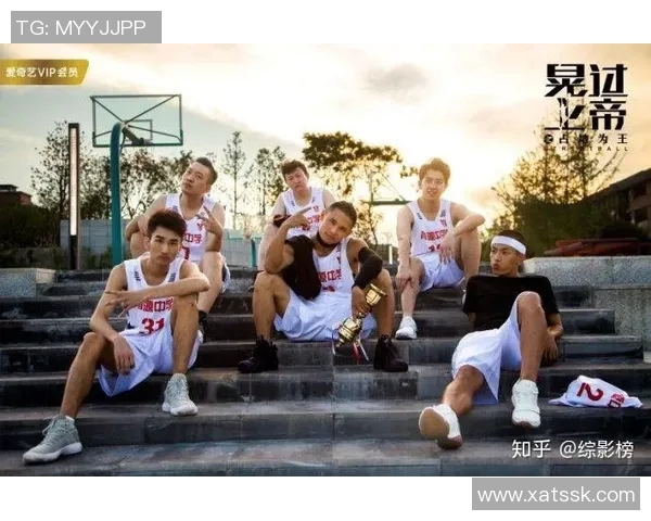 足球球星走进课堂分享成长故事激励学生勇敢追梦 足球球星走进课堂分享成长故事激励学生勇敢追梦